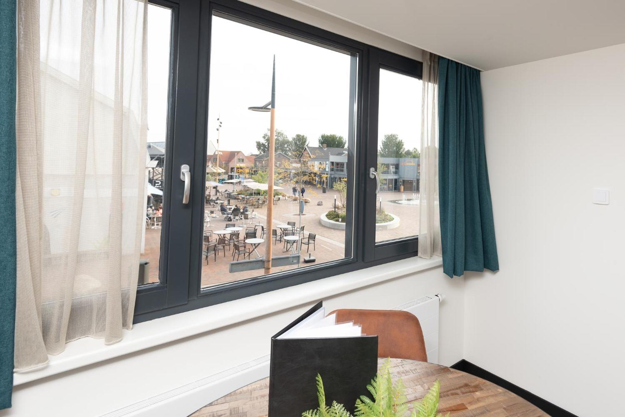 Bomont 2 Persoons - Jan Renesseweg 1 Appartement Renesse